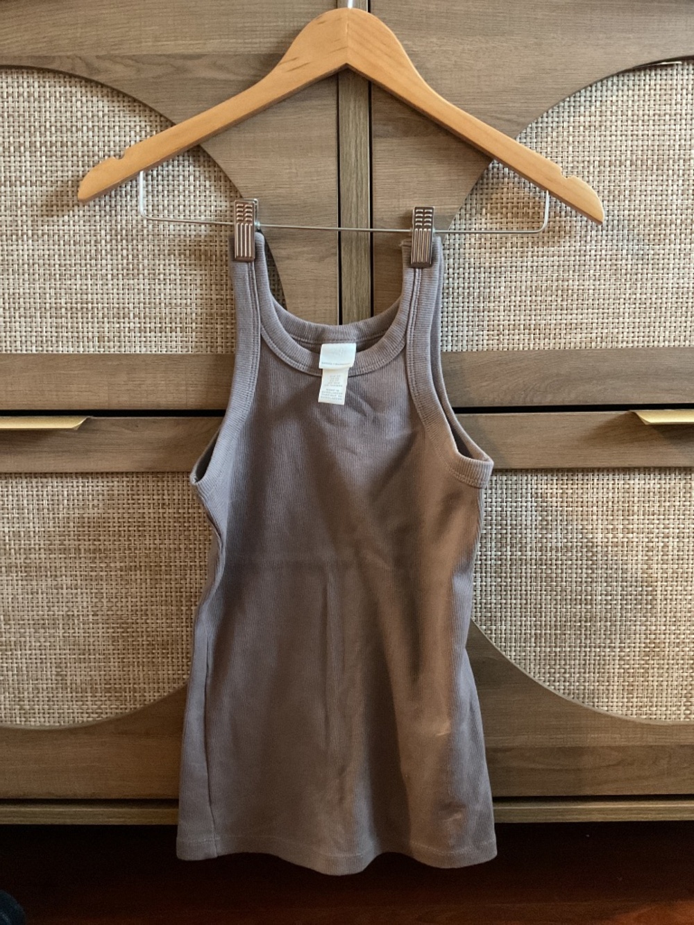 H&M Ribbed Tank Top - Size XS - Picture 3 of 3